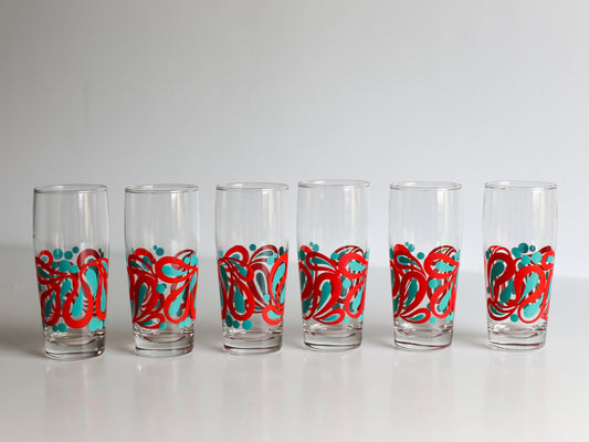 A set of 6 retro drinking glasses