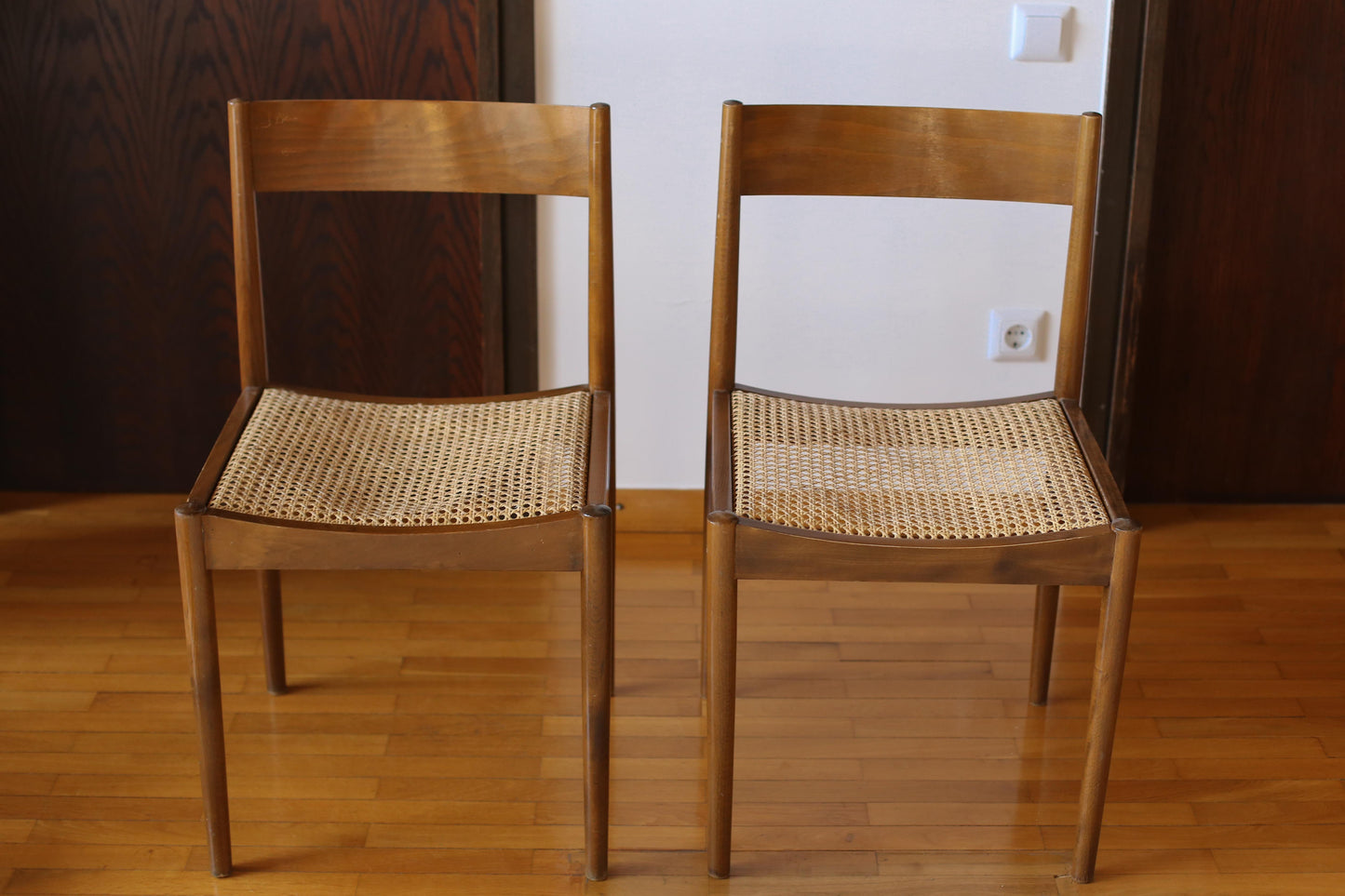 Set of 2 Stol Kamnik rattan chairs